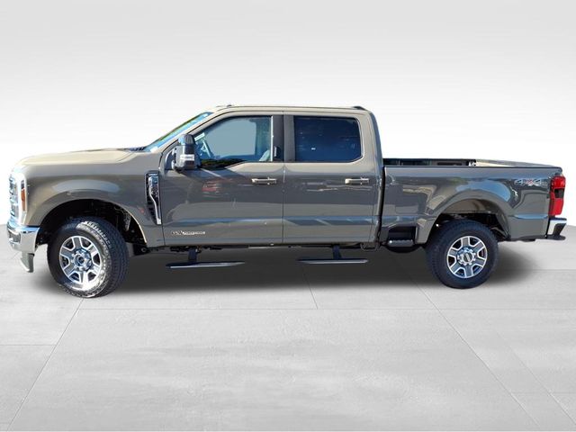 2026 Ford F-250 Lariat photo 3