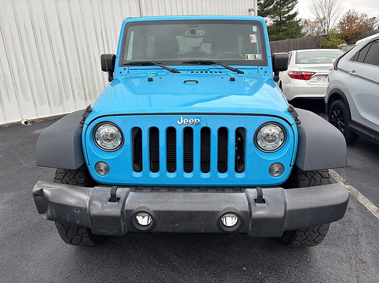 2017 Jeep Wrangler Unlimited Sport photo 2