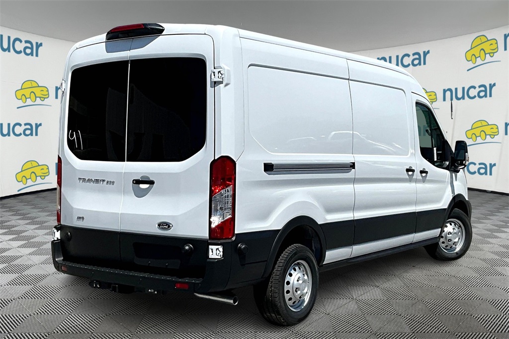 2025 Ford Transit photo 4