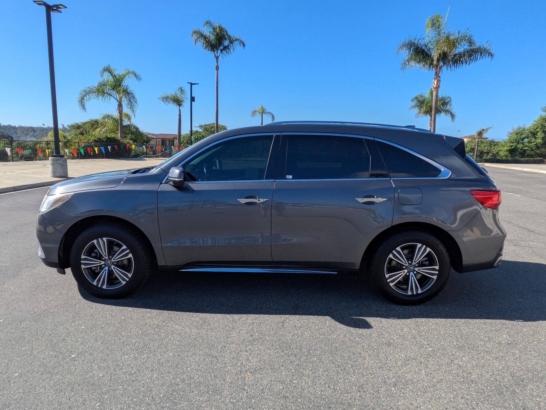 Used 2018 Acura MDX Base with VIN 5J8YD3H39JL006775 for sale in San Juan Capistrano, CA