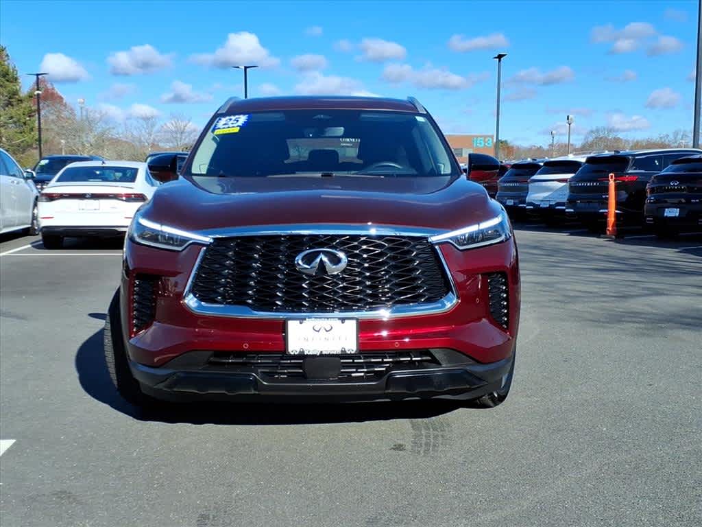 2025 Infiniti QX60 Luxe photo 2
