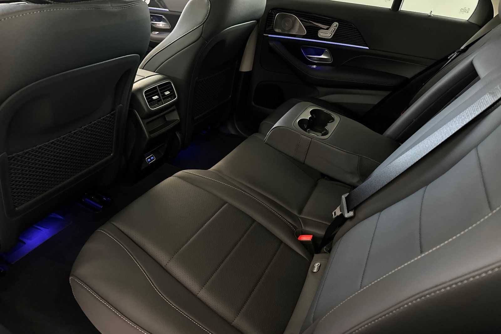 2026 Mercedes Benz GLE 450 4MATIC photo 9