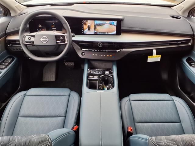 2025 Nissan Murano Platinum photo 2