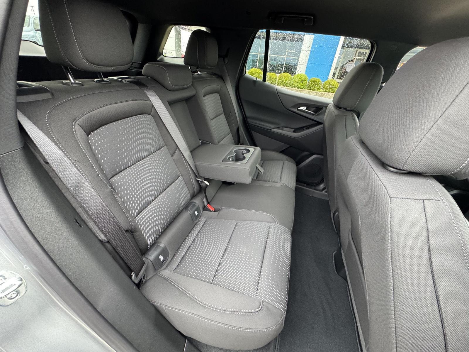 2026 Chevrolet Equinox LT photo 35