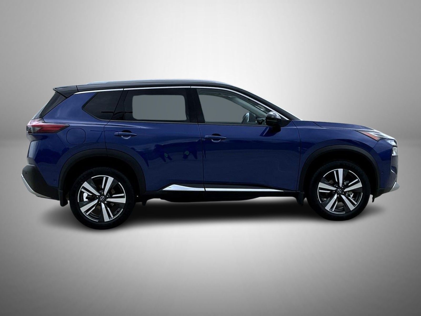 2022 Nissan Rogue Platinum AWD photo 4