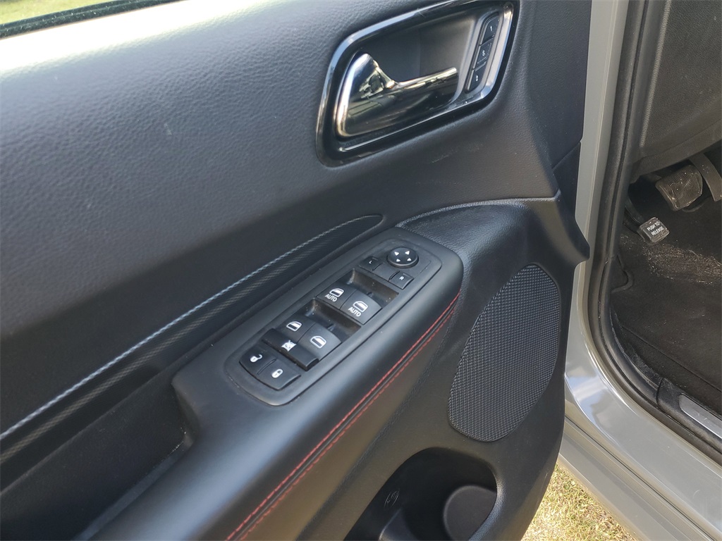 2023 Dodge Durango R/T Plus photo 12