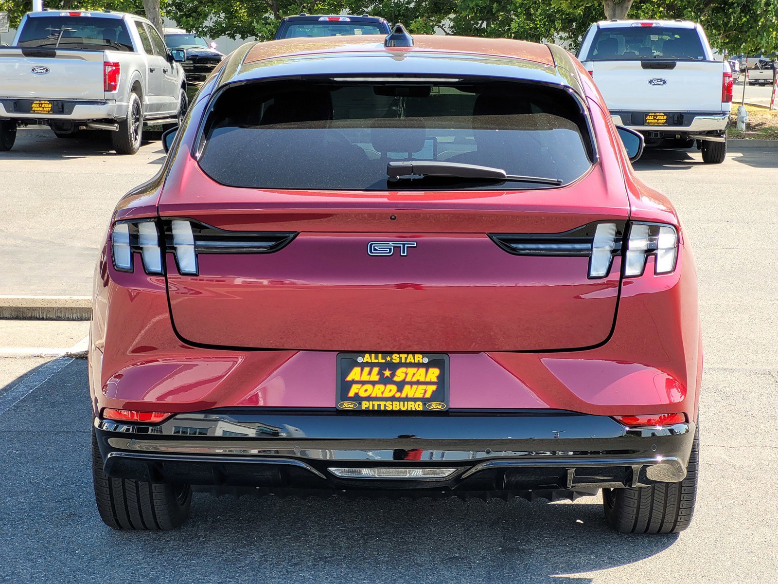 2025 Ford Mustang Mach-E GT photo 4