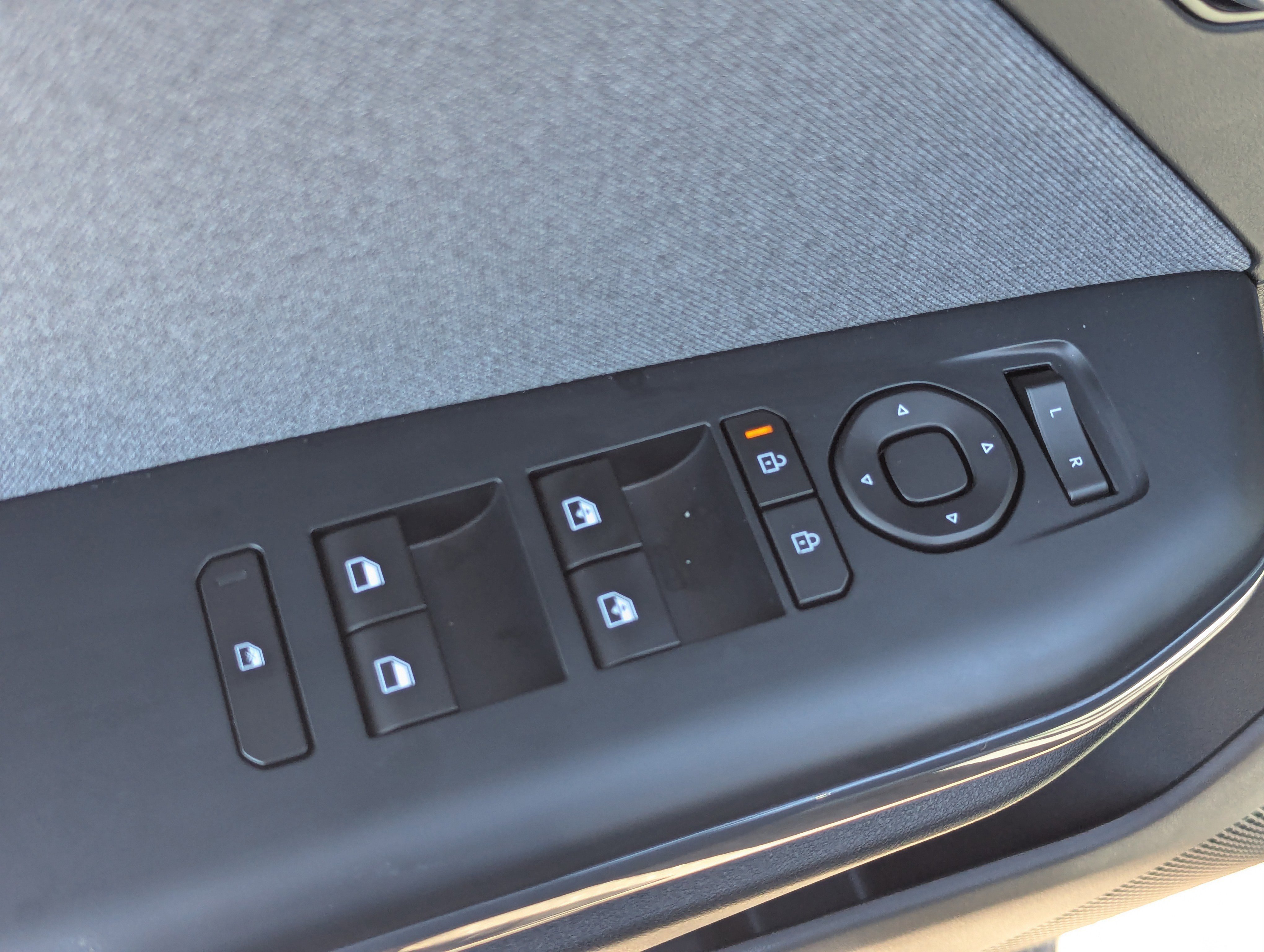 2025 Kia K4 EX photo 8