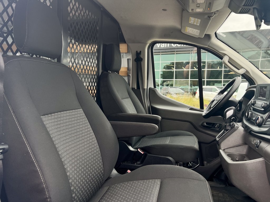 2023 Ford Transit Cargo Van photo 3