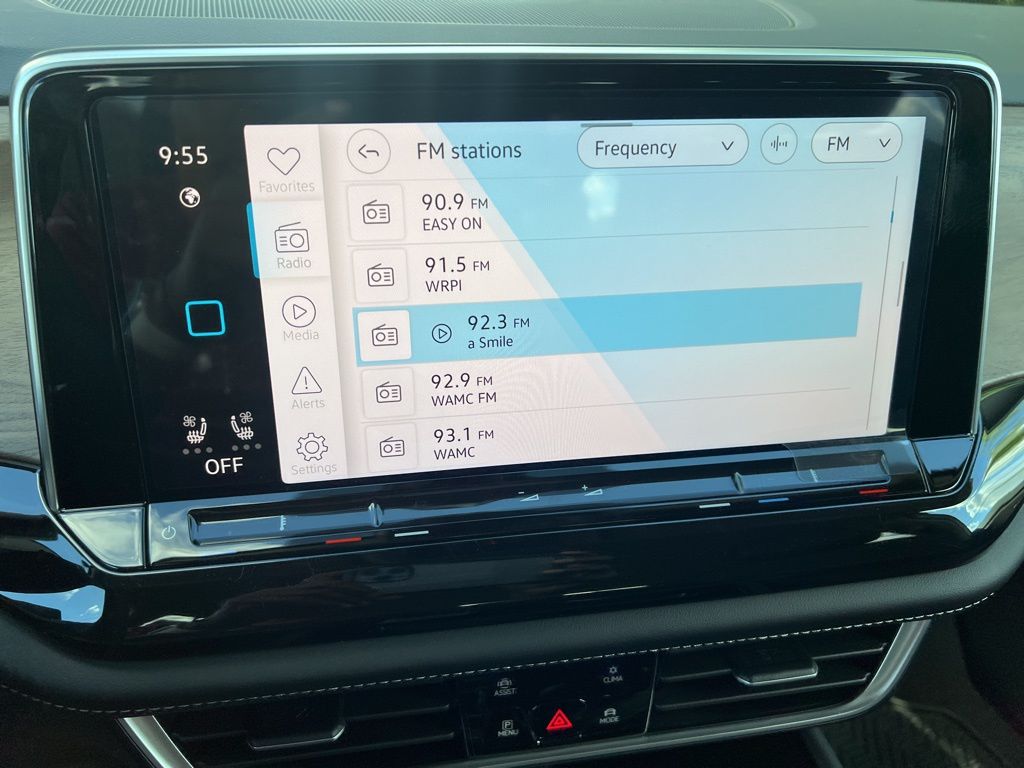 2026 Volkswagen Atlas SE Technology photo 20