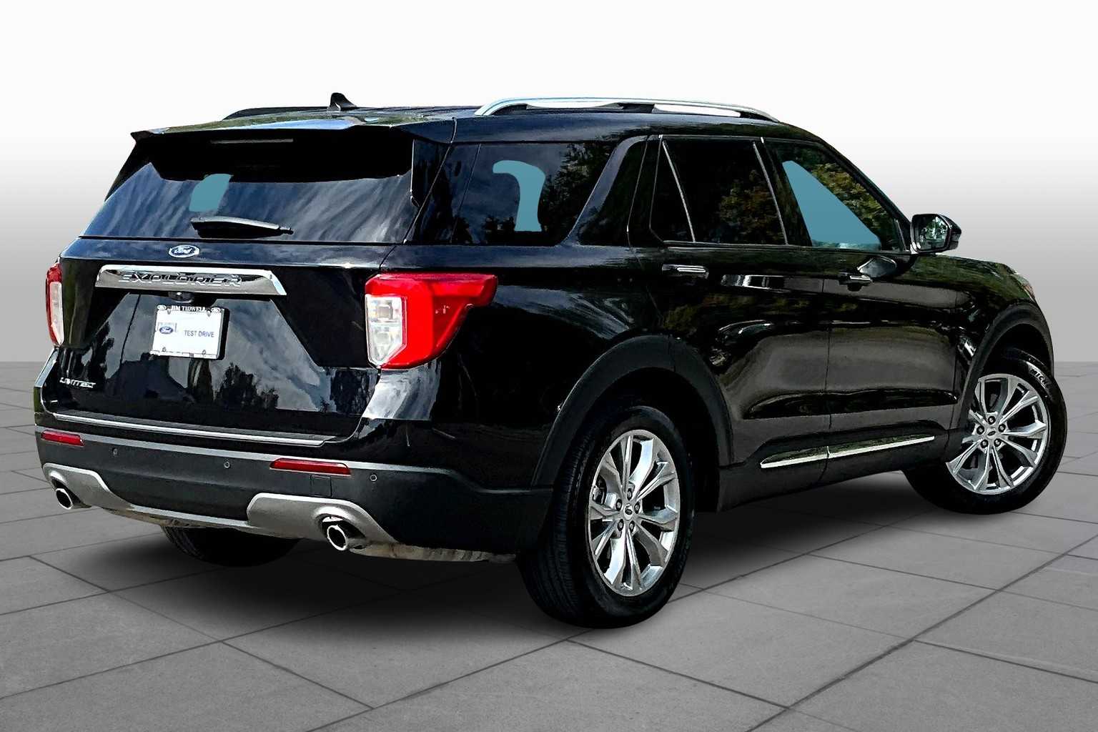 2024 Ford Explorer Limited photo 12
