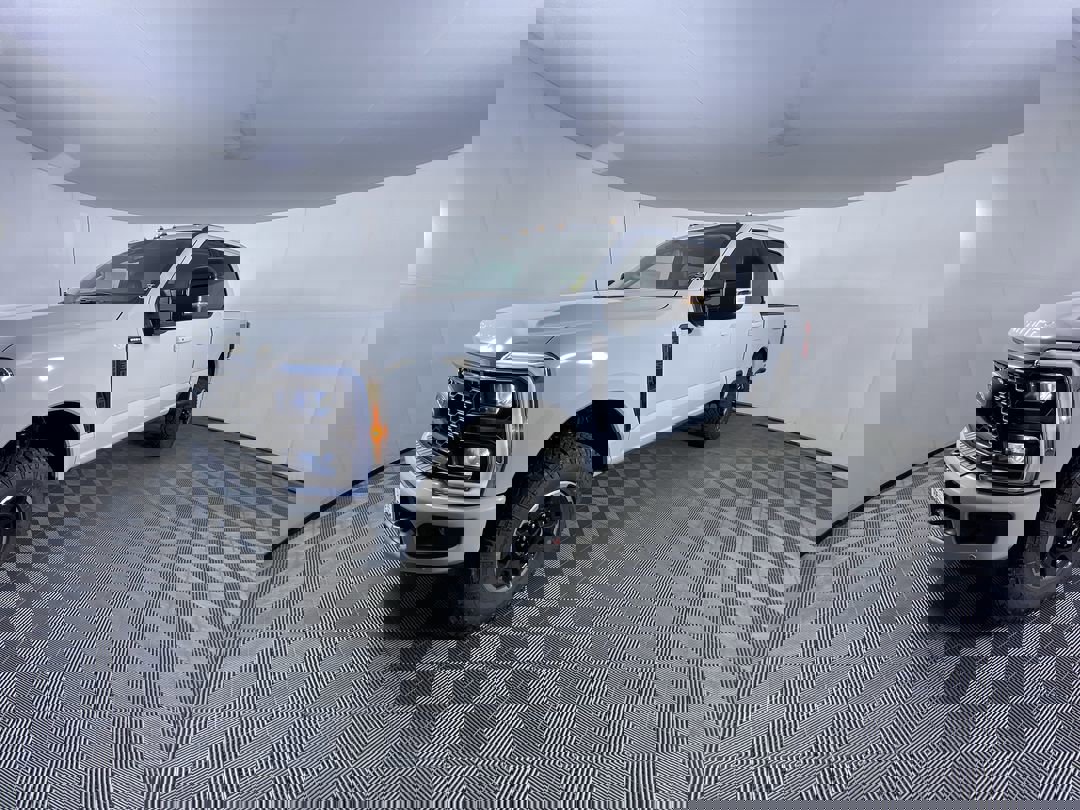 2026 Ford F-350 Lariat photo 4