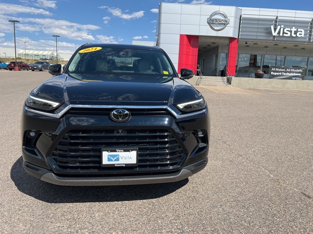2024 Toyota Grand Highlander Platinum photo 8