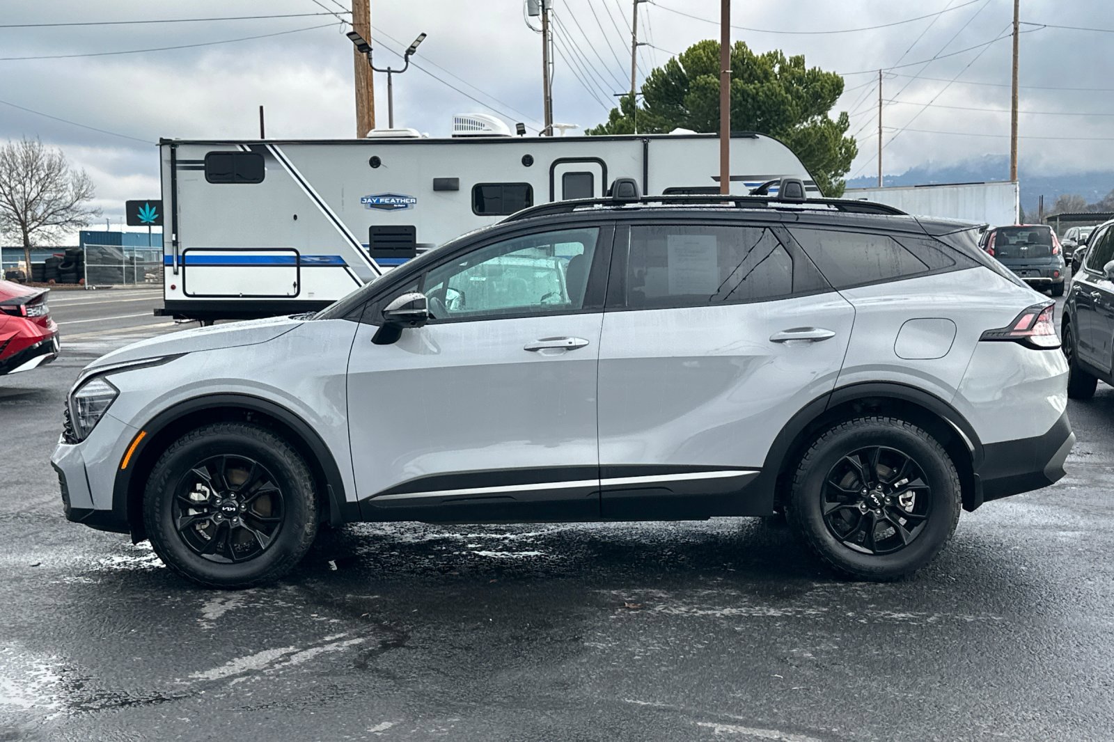 2024 Kia Sportage X-Pro Prestige photo 3