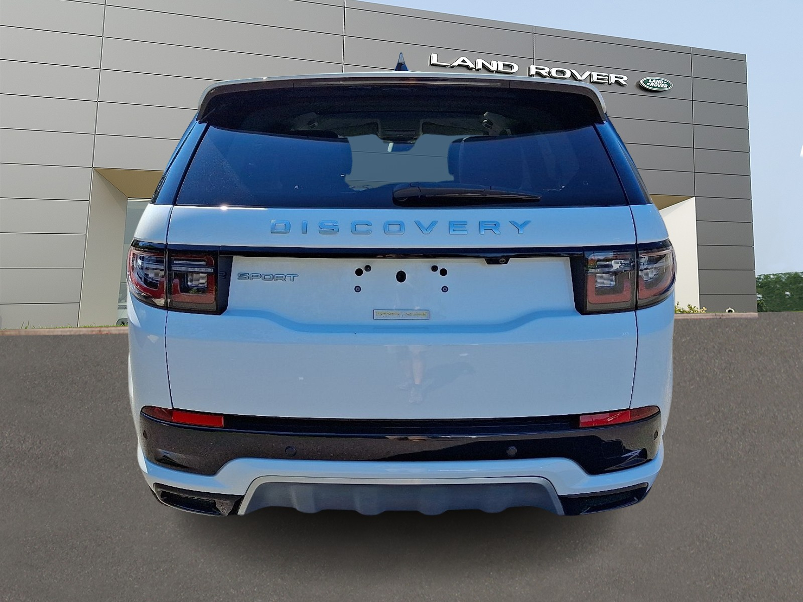 2024 Land Rover Discovery Sport S photo 3