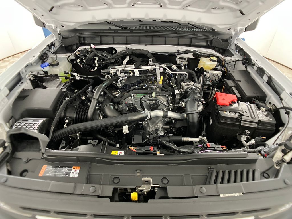2025 Ford Bronco Base photo 24