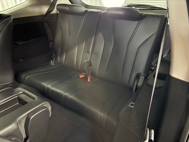 2022 Acura MDX Technology SH-AWD photo 12