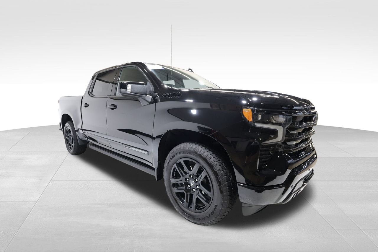 2024 Chevrolet Silverado 1500 High Country photo 3