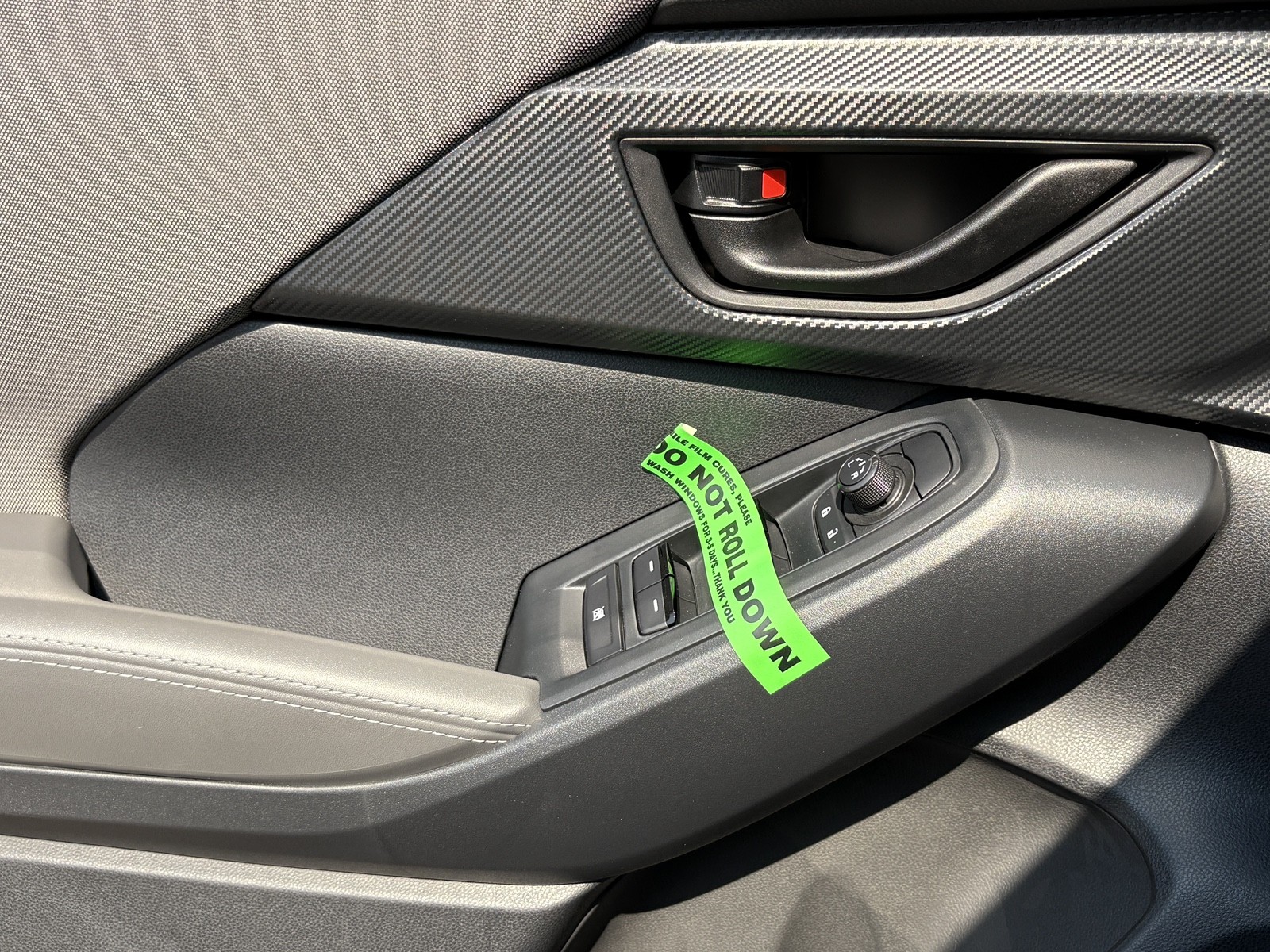 New 2025 Ice Silver Metallic Subaru Premium image 18