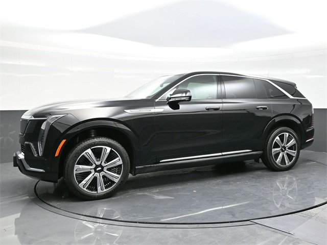 2025 Cadillac Escalade IQ Luxury photo 3