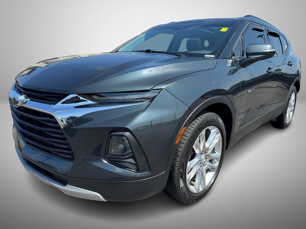 2019 Chevrolet Blazer Base photo 2