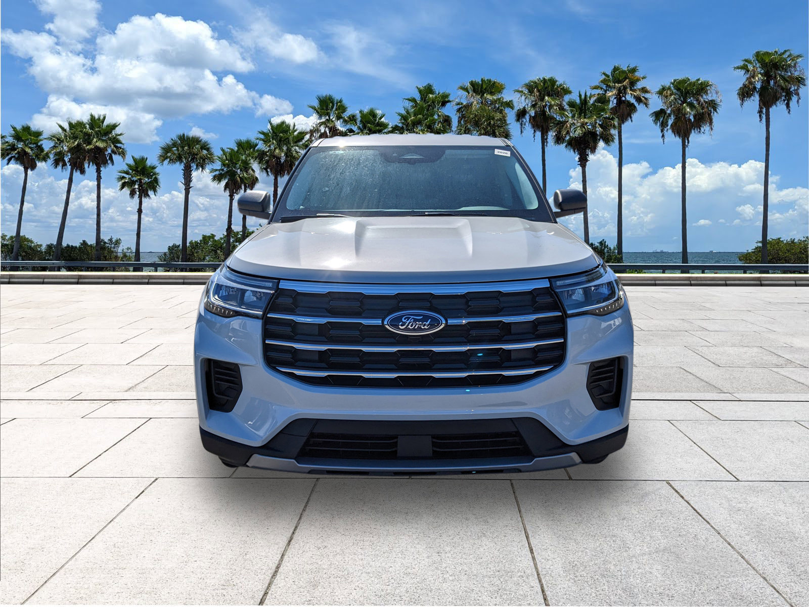 2026 Ford Explorer photo 3