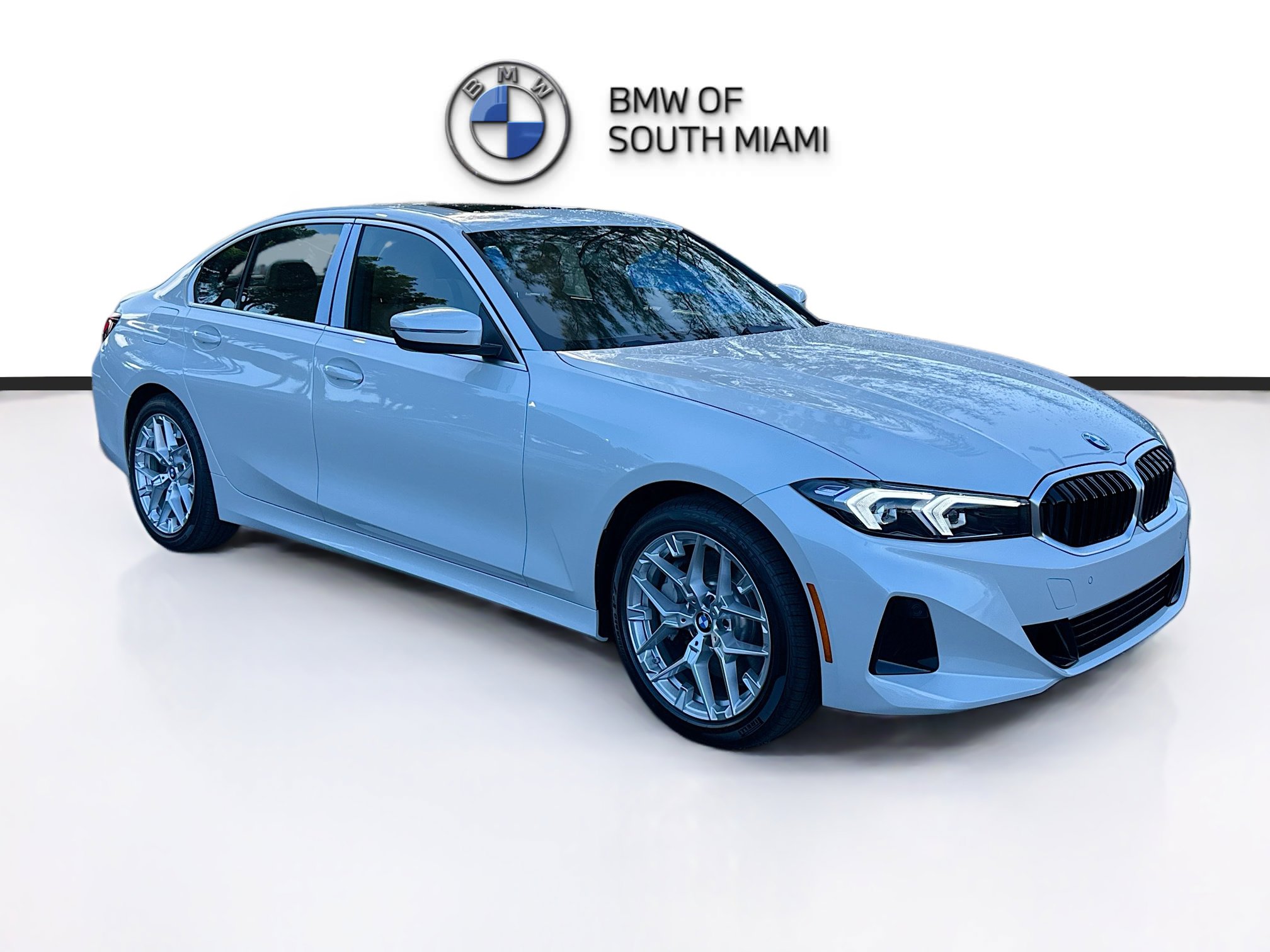 2026 BMW 3 Series 330i's photo