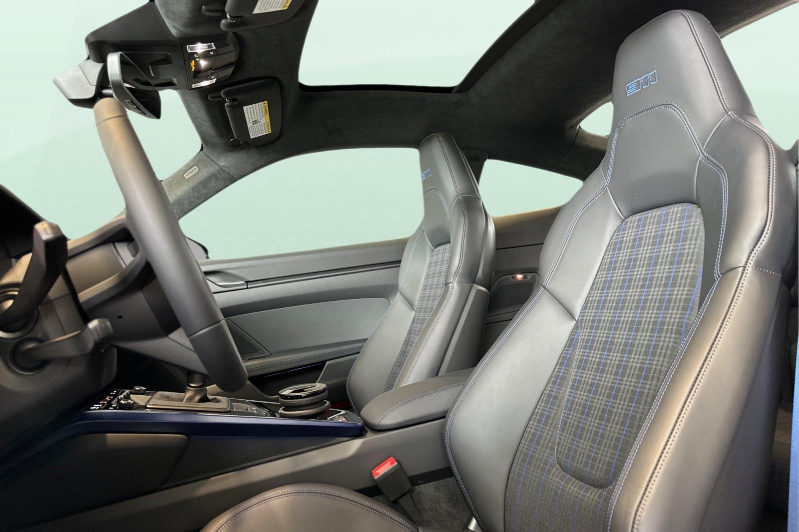 2026 Porsche 911 T photo 6