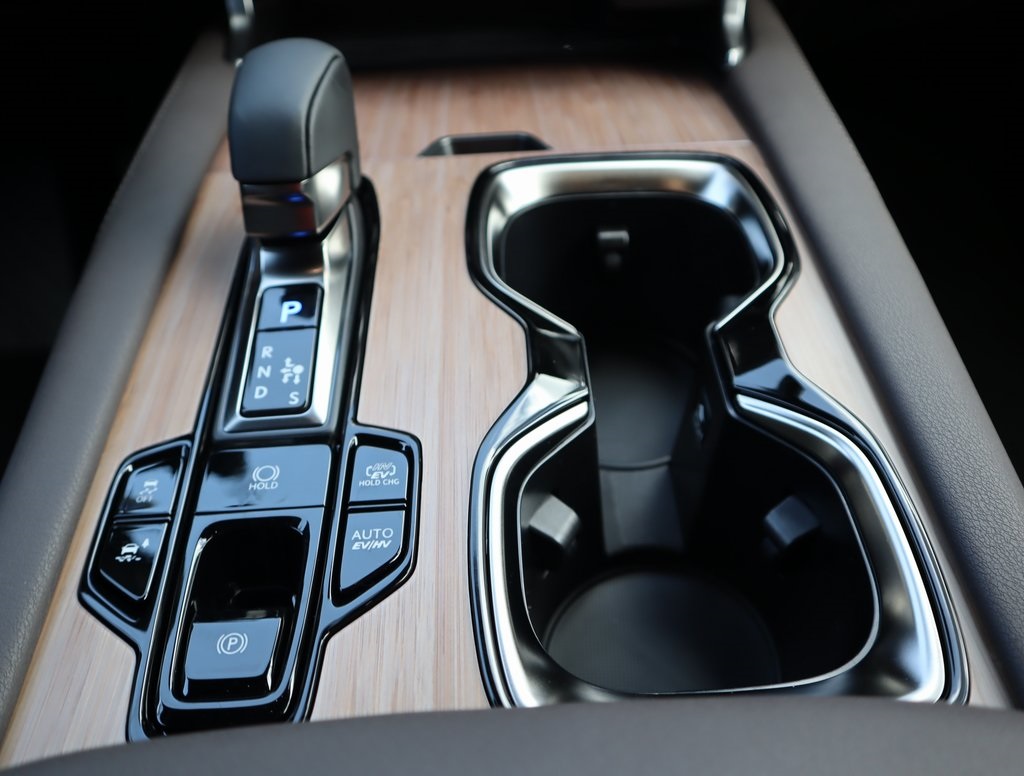 2025 Lexus RX 450h+ Luxury AWD photo 38