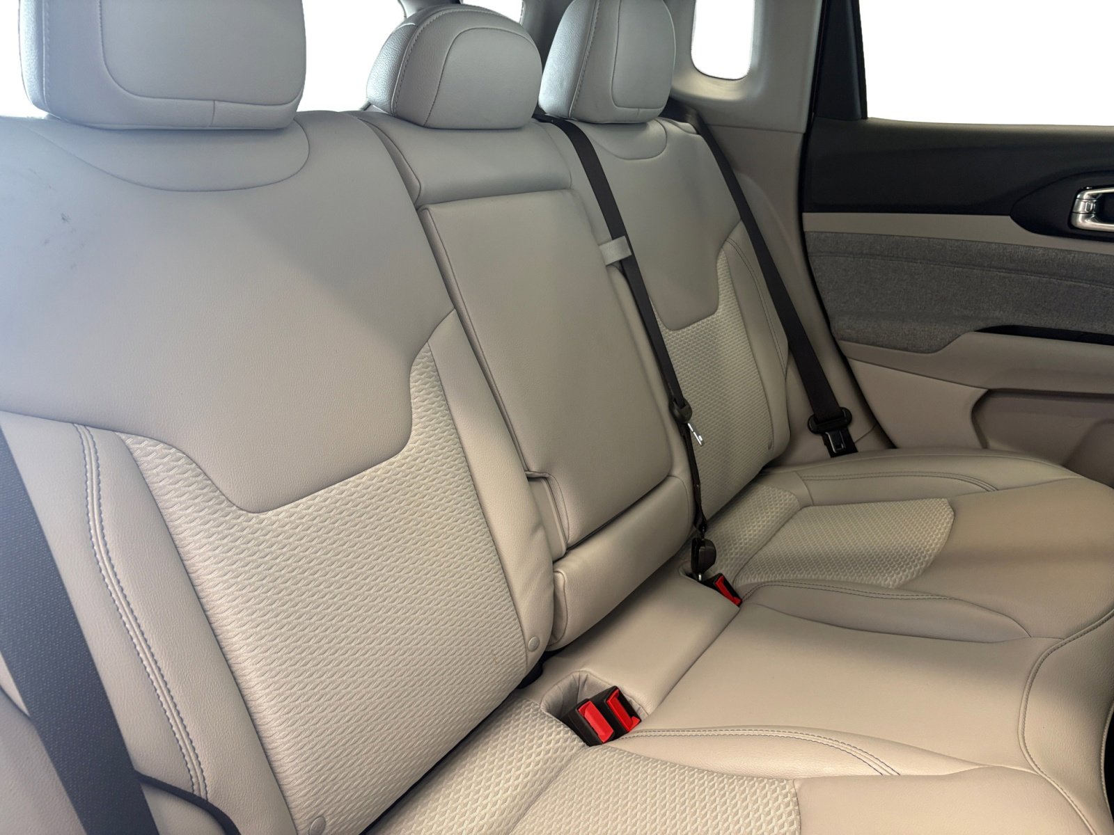 2022 Jeep Compass Latitude photo 29