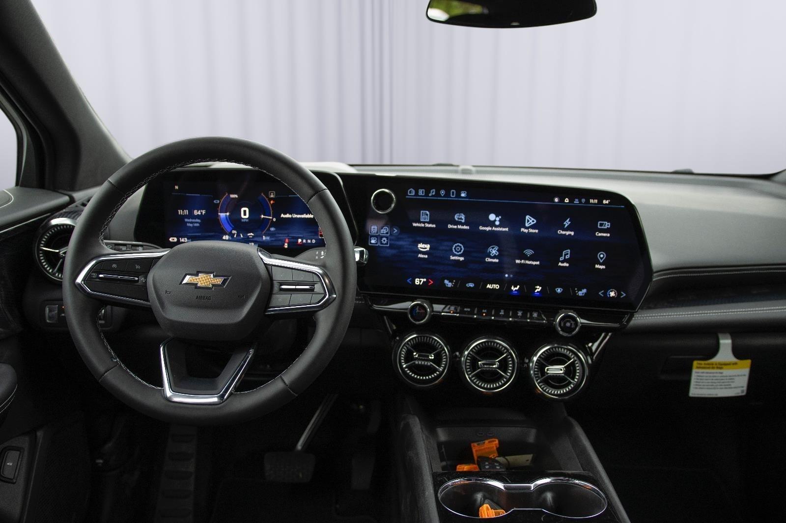 2025 Chevrolet Blazer EV photo 12