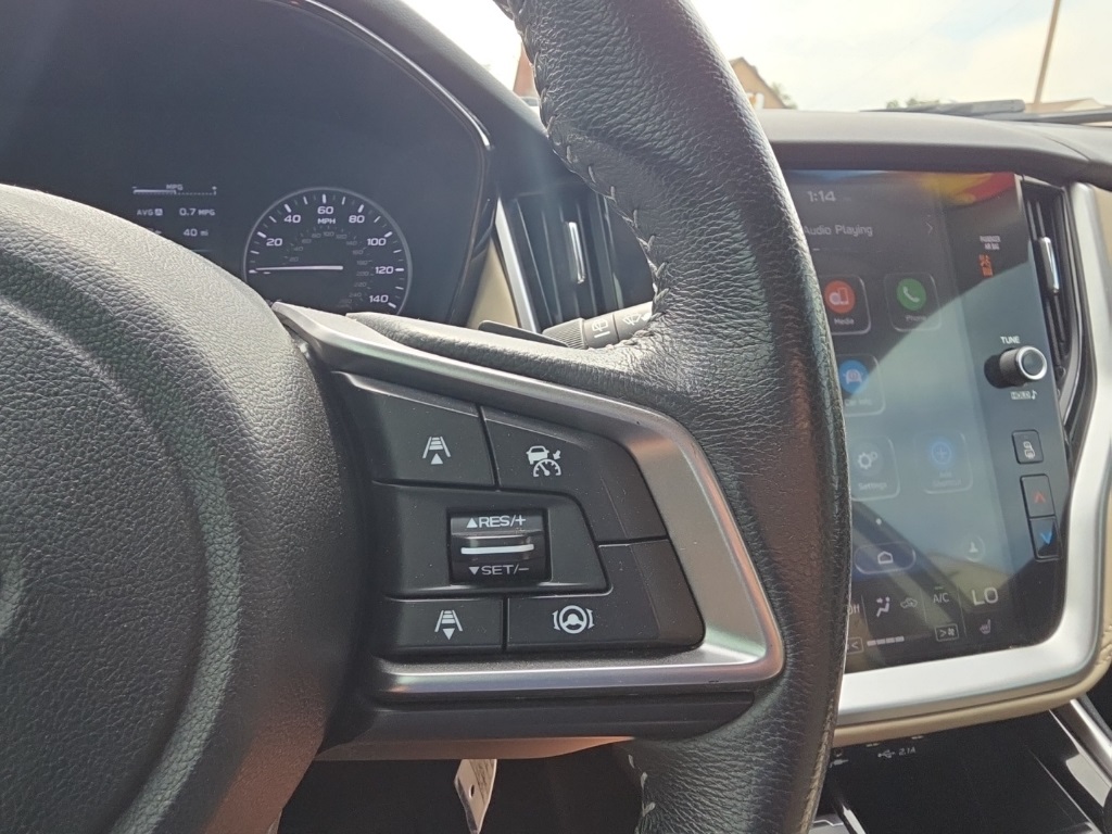 2022 Subaru Outback Premium photo 21