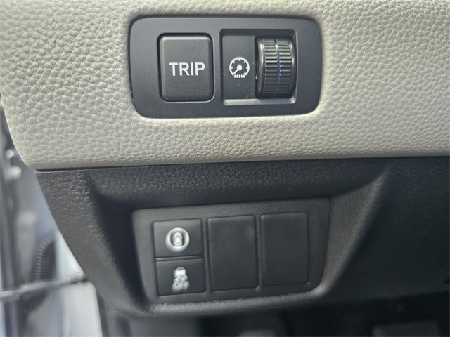2019 Honda Accord EX photo 25