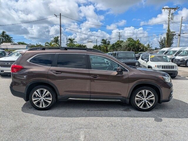 2019 Subaru Ascent Limited photo 7