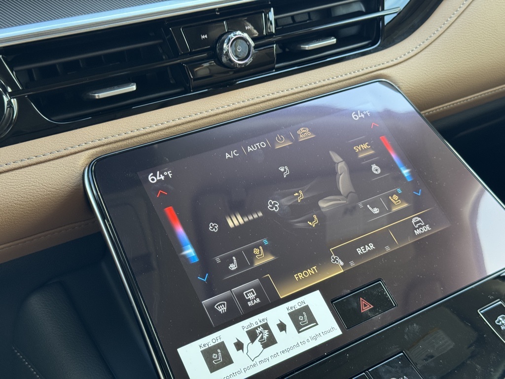 2026 Infiniti QX80 Luxe photo 5
