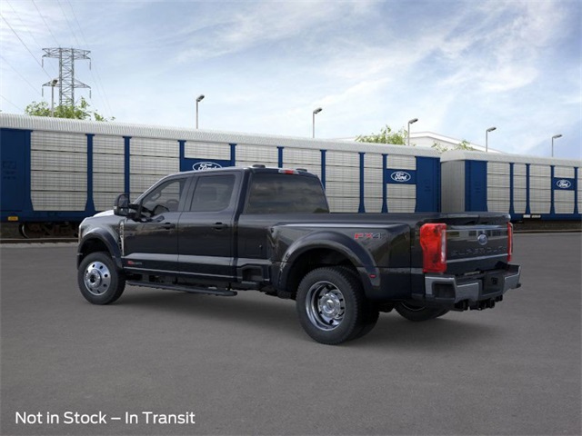 2026 Ford F-450 photo 3
