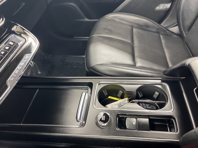 2023 Lincoln Corsair Standard photo 19