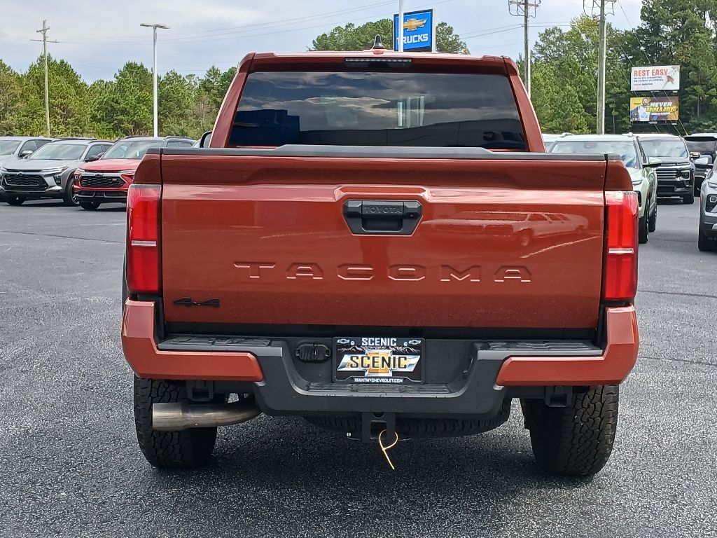 2025 Toyota Tacoma SR5 photo 4