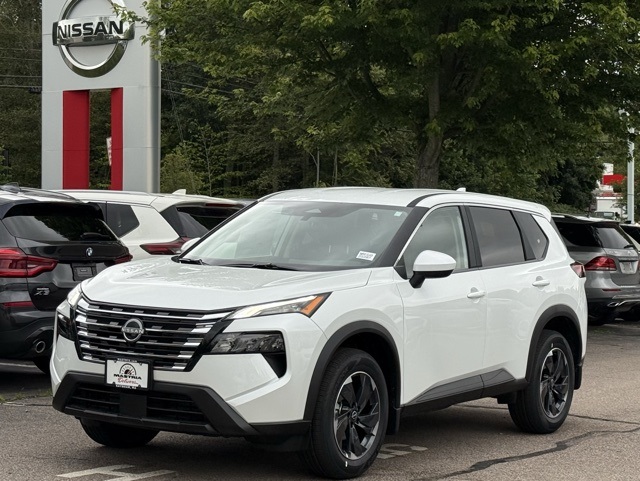 2025 Nissan Rogue SV photo 4