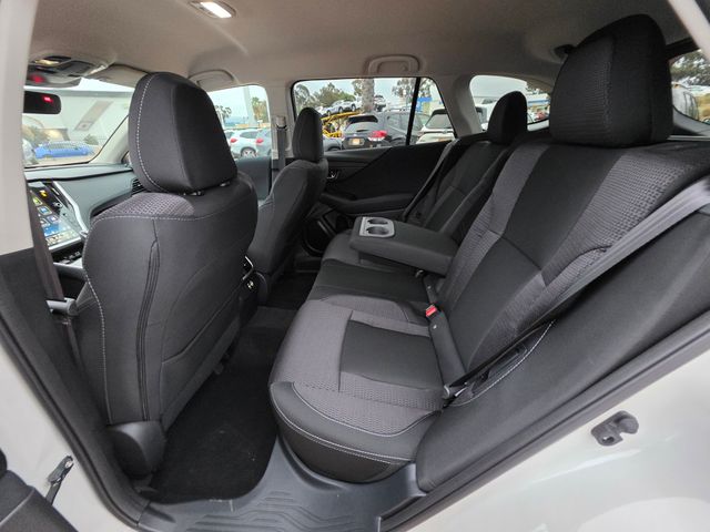 2025 Subaru Outback Premium photo 14