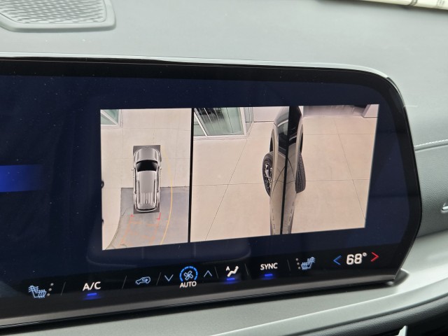 2026 Chevrolet Traverse photo 26