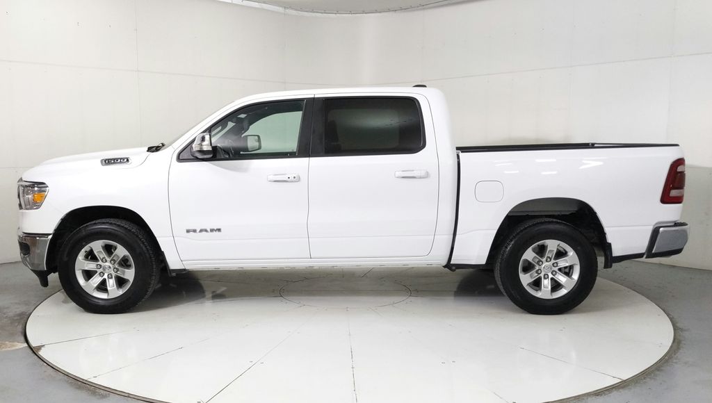 2024 Ram 1500 Laramie photo 3