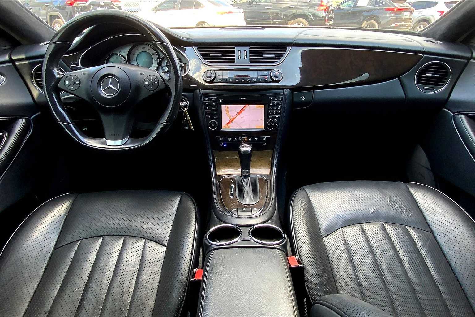2011 Mercedes Benz CLS 550 photo 13