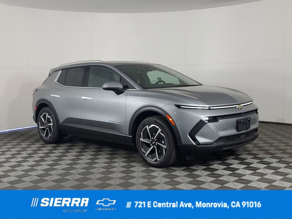 2026 Chevrolet Equinox EV 2LT's photo