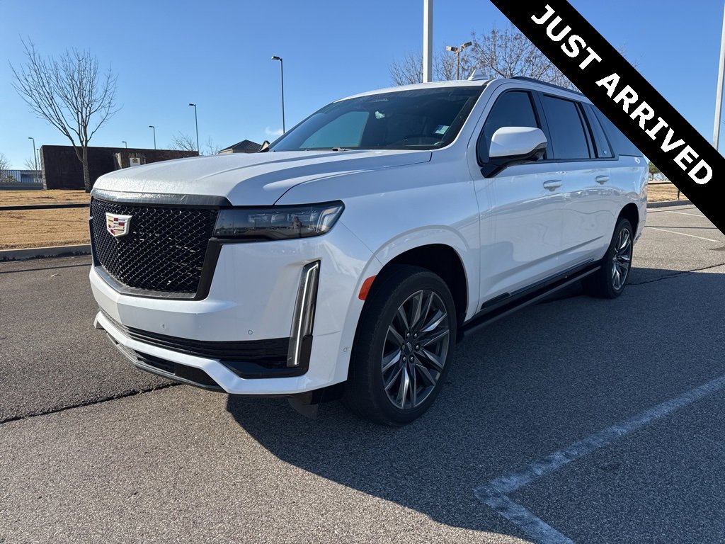 2022 Cadillac Escalade ESV Sport's photo