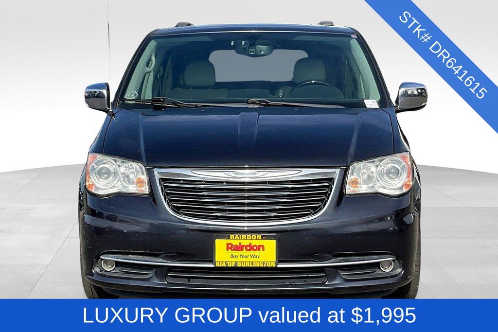 Used 2013 Chrysler Town & Country Limited with VIN 2C4RC1GG3DR641615 for sale in Burlington, WA