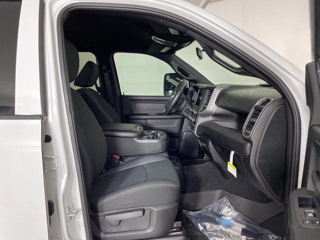 2024 Ram 3500 Tradesman photo 33