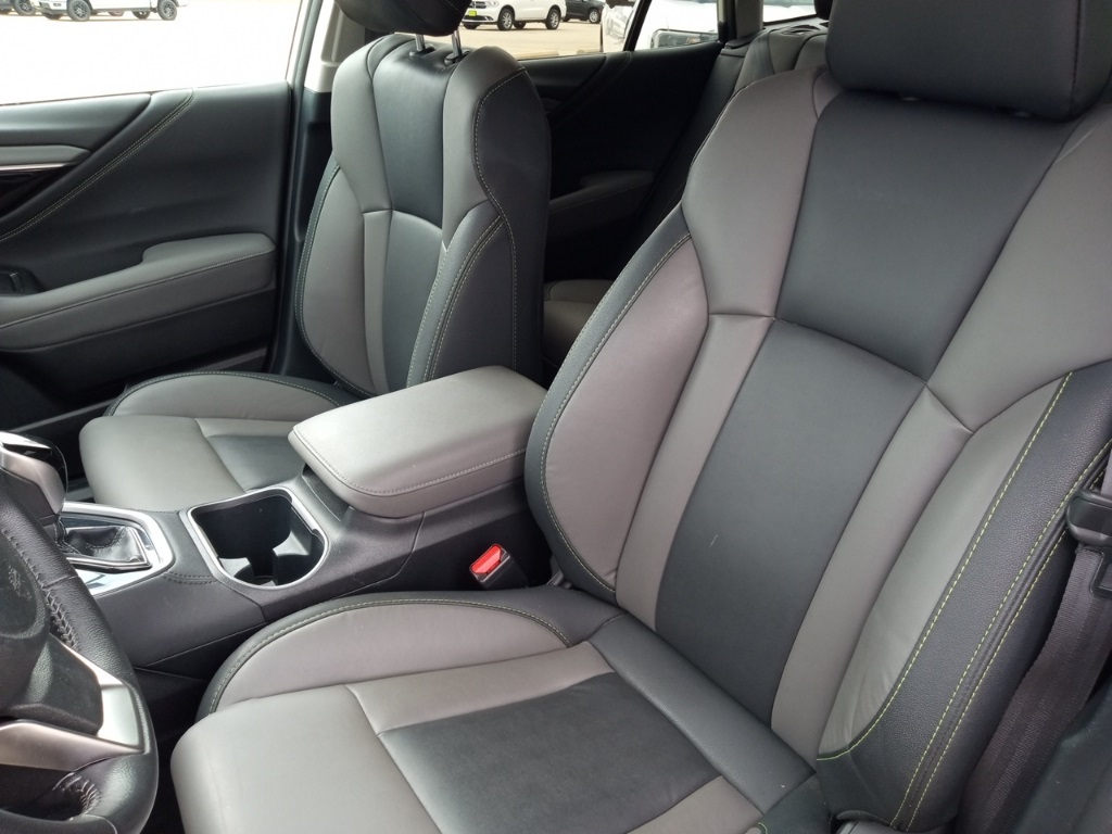 2023 Subaru Outback Onyx Edition photo 15
