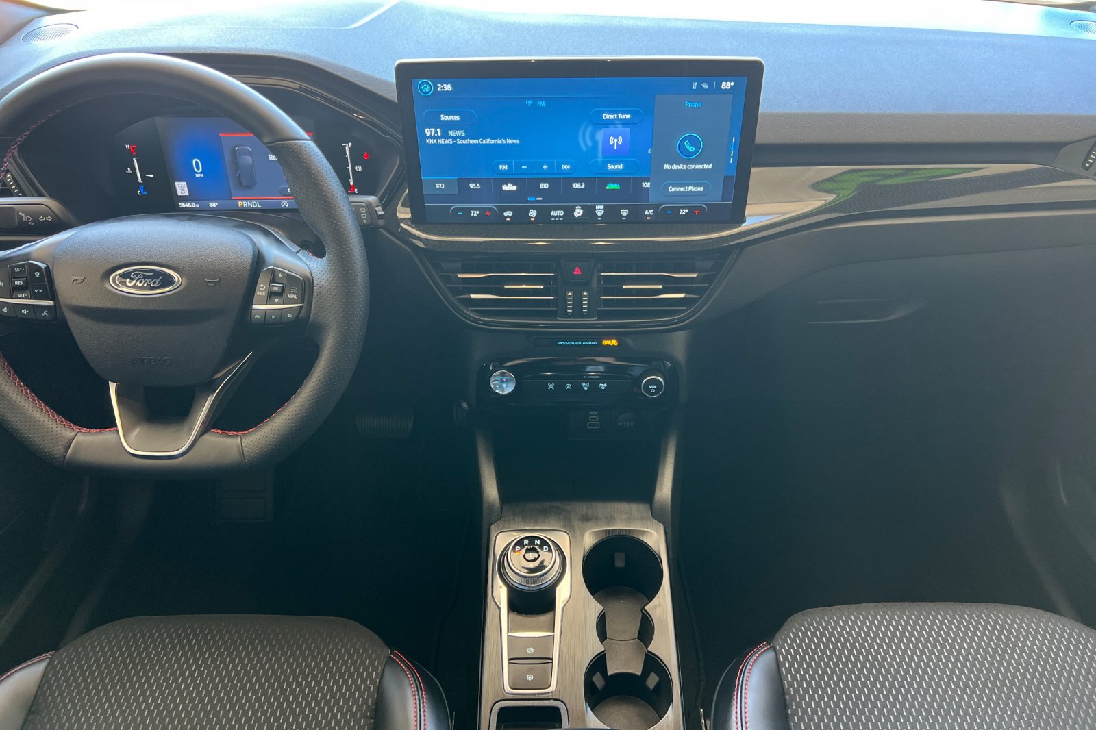 2025 Ford Escape ST-Line photo 13