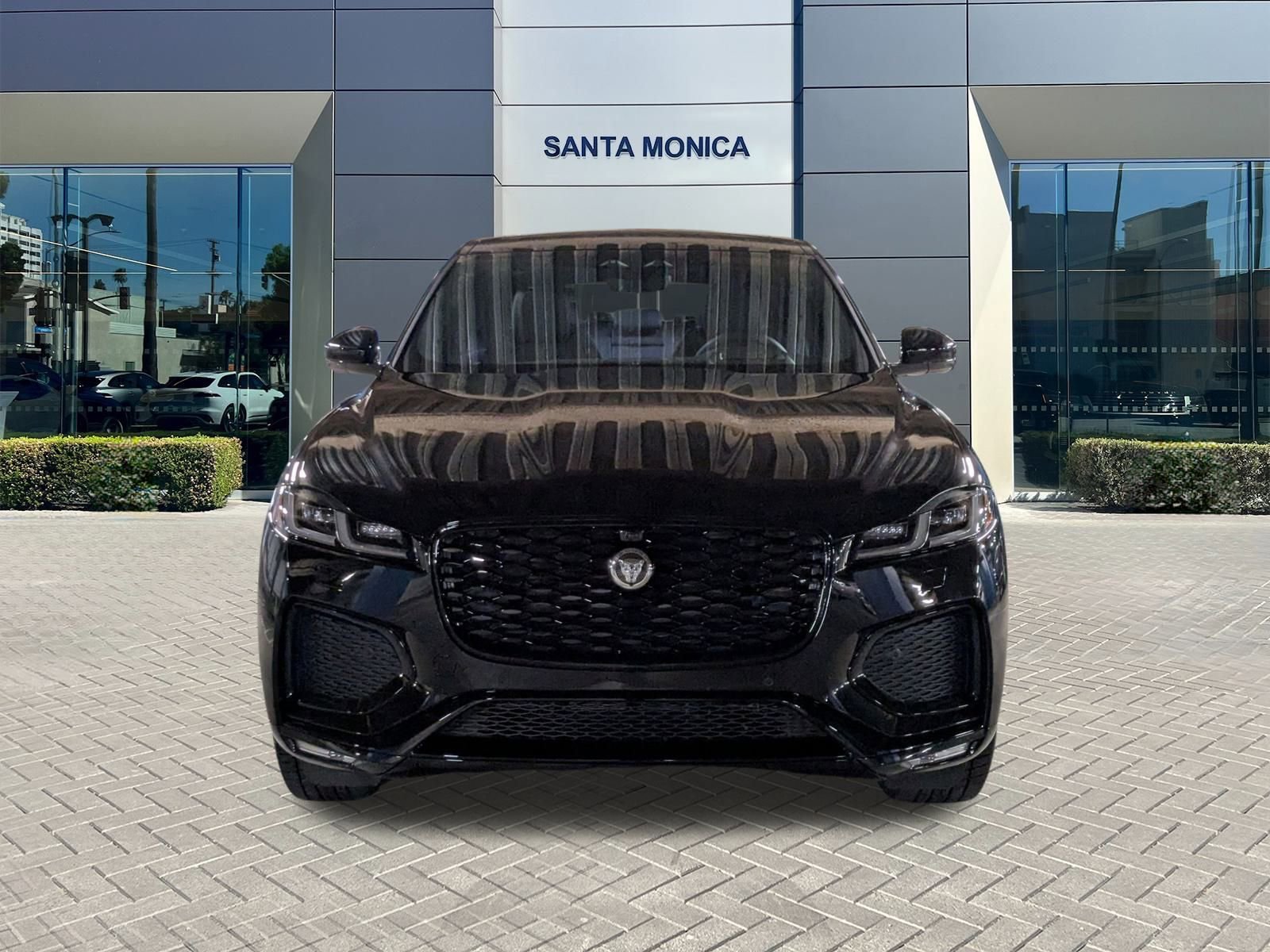 2026 Jaguar F-PACE P250 R-Dynamic S photo 3